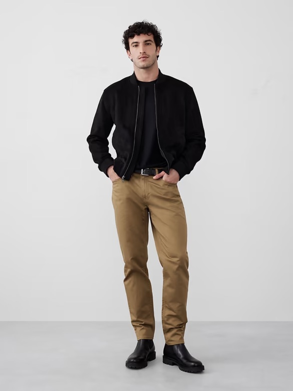Banana Republic Men's Khakis in Tan